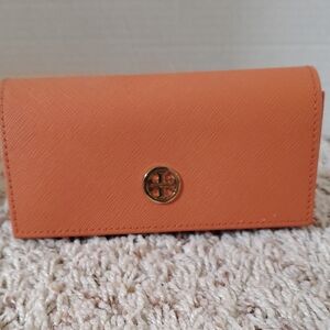 Tory Burch Coral Orange Saffiano Continental Sunglasses Casewith Gold Logo